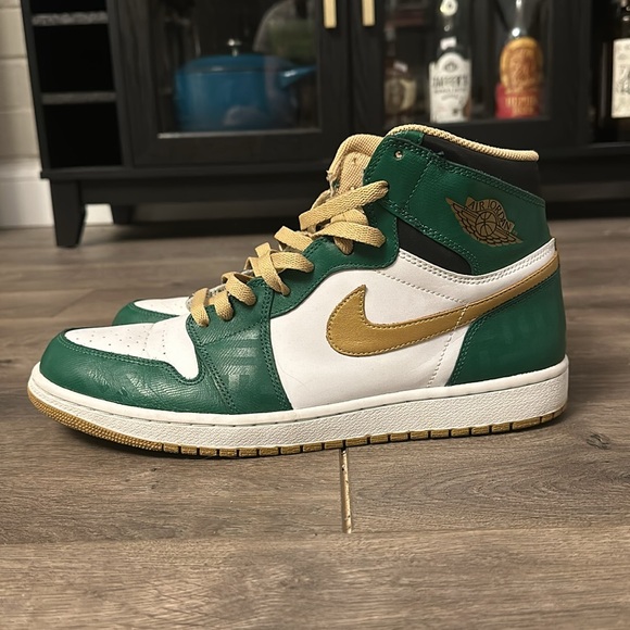 Air Jordan 1 Celtics - Picture 2 of 7